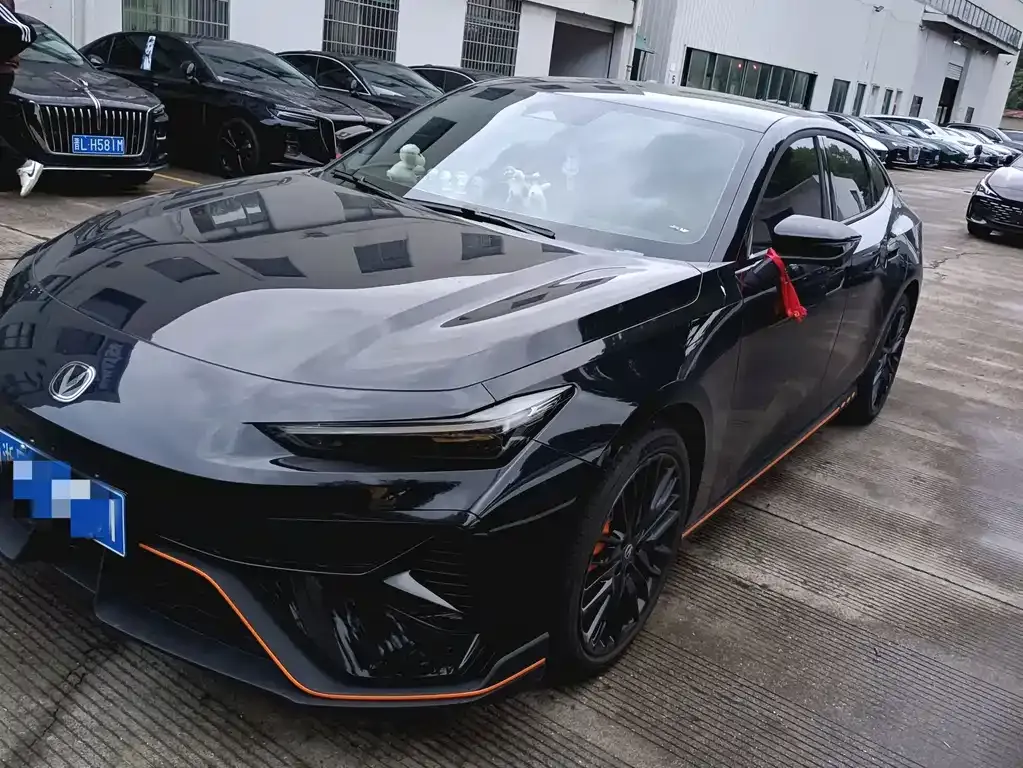 Changan UNI-V 2025 из CN, фото 1