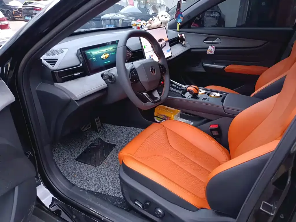 Changan UNI-V 2025 из CN, фото 3