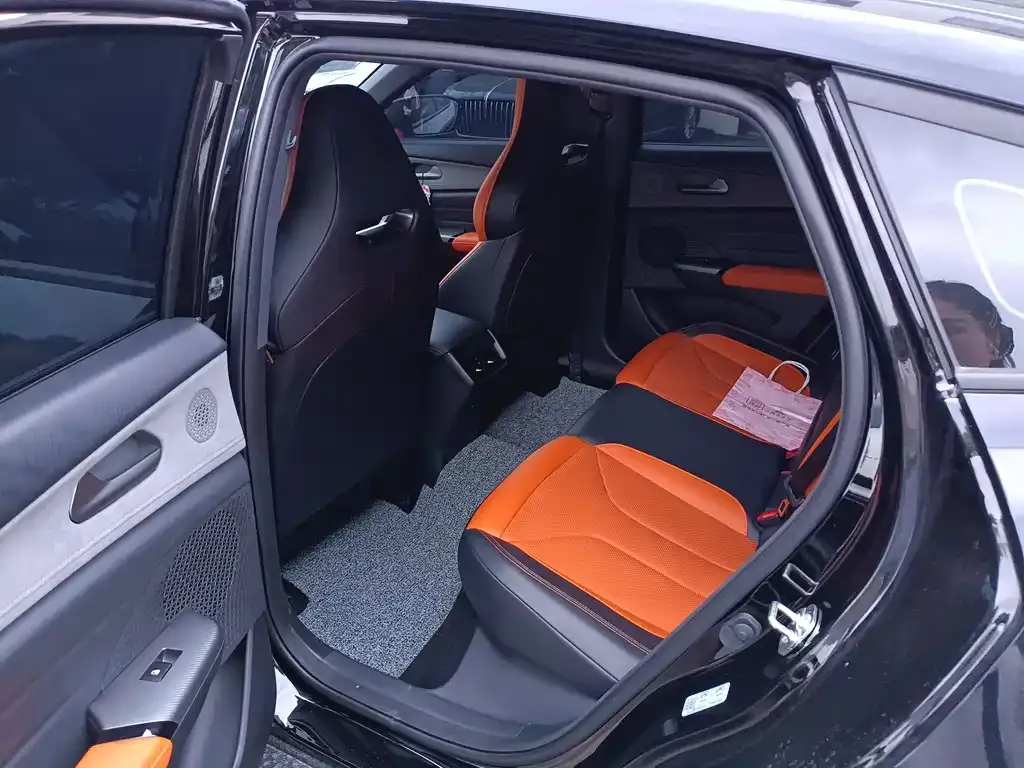 Changan UNI-V 2025 из CN, фото 7