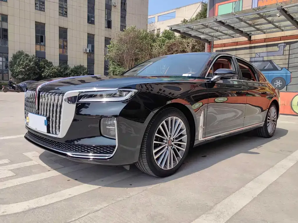 Hongqi H9 — фото 1