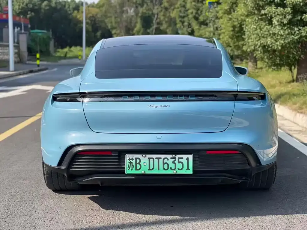 Porsche Taycan 2023 из CN, фото 5