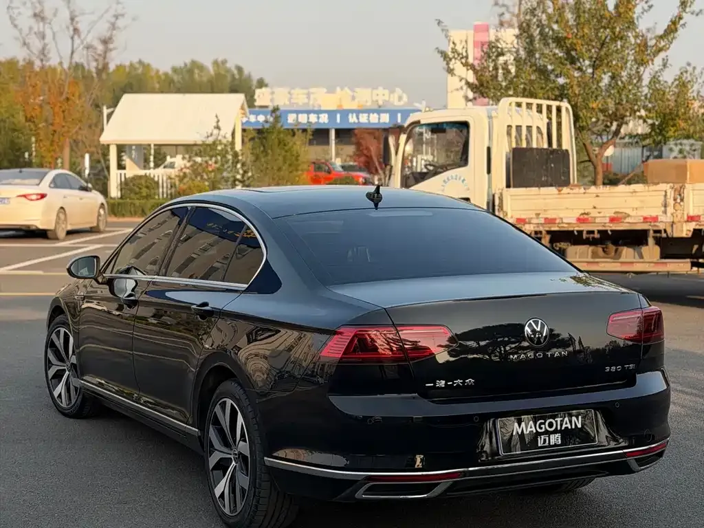 Volkswagen Magotan 2021 из CN, фото 8