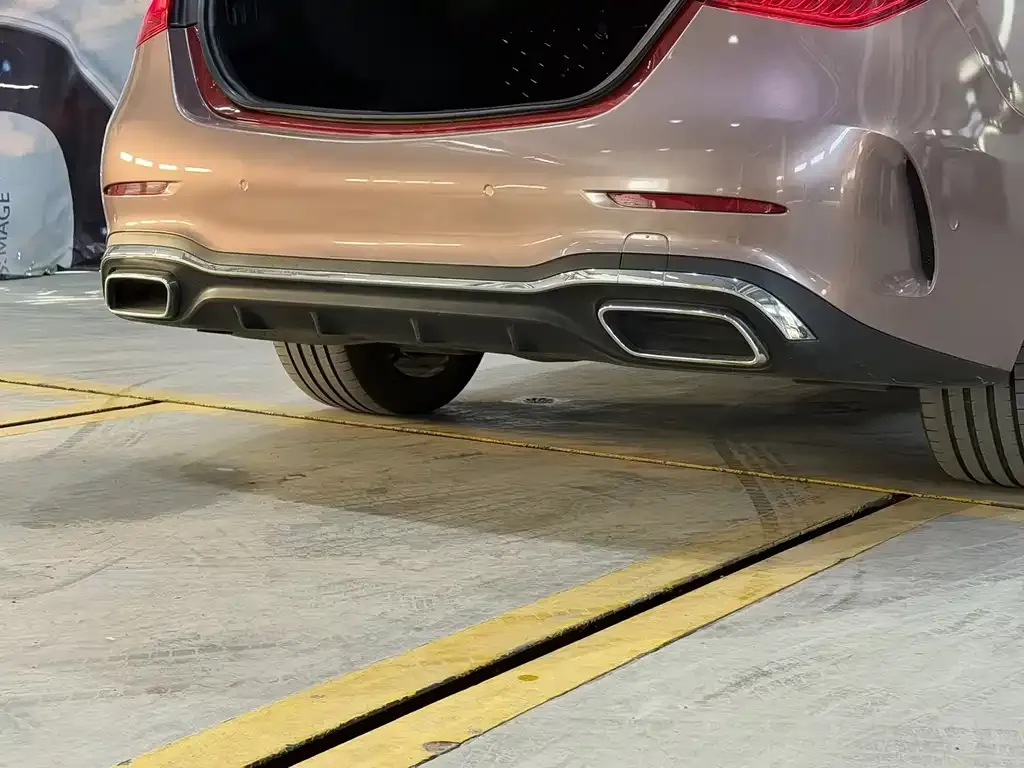 Mercedes-Benz C-Class 2023 из CN, фото 10