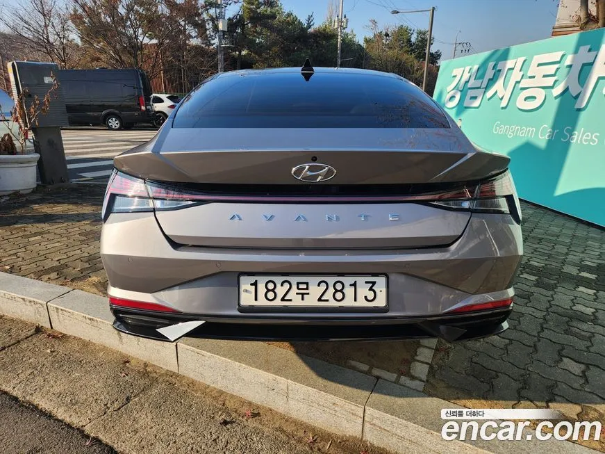 Hyundai AVANTE 2023 из KR, фото 4