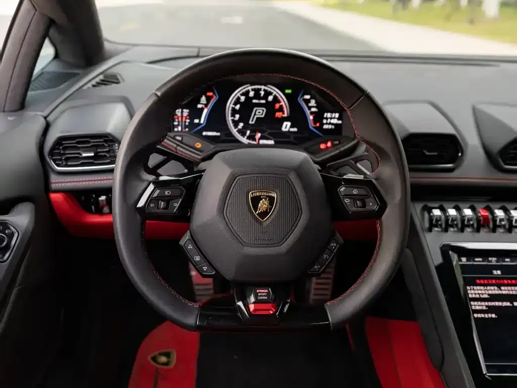 Lamborghini Huracan 2023 из CN, фото 7
