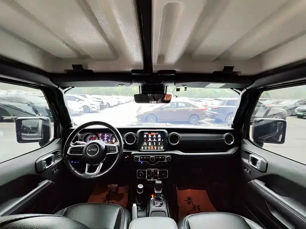 Jeep Wrangler PHEV 2023 из CN, фото 9