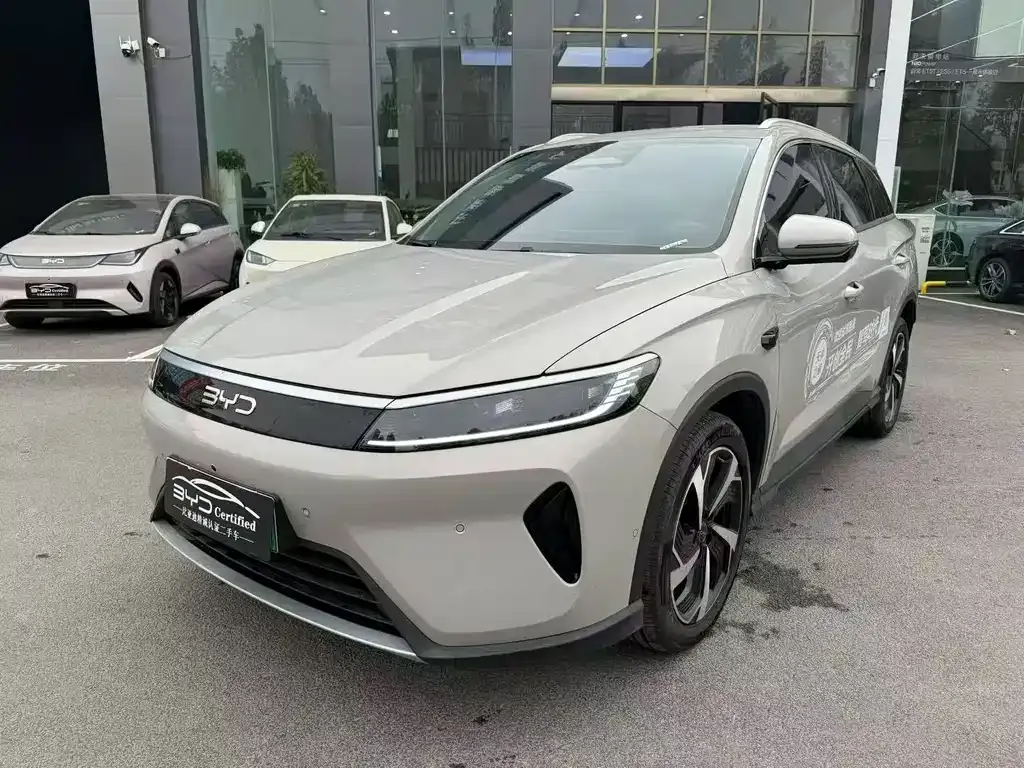 BYD Seal 05 DM-i 2025 из CN, фото 1