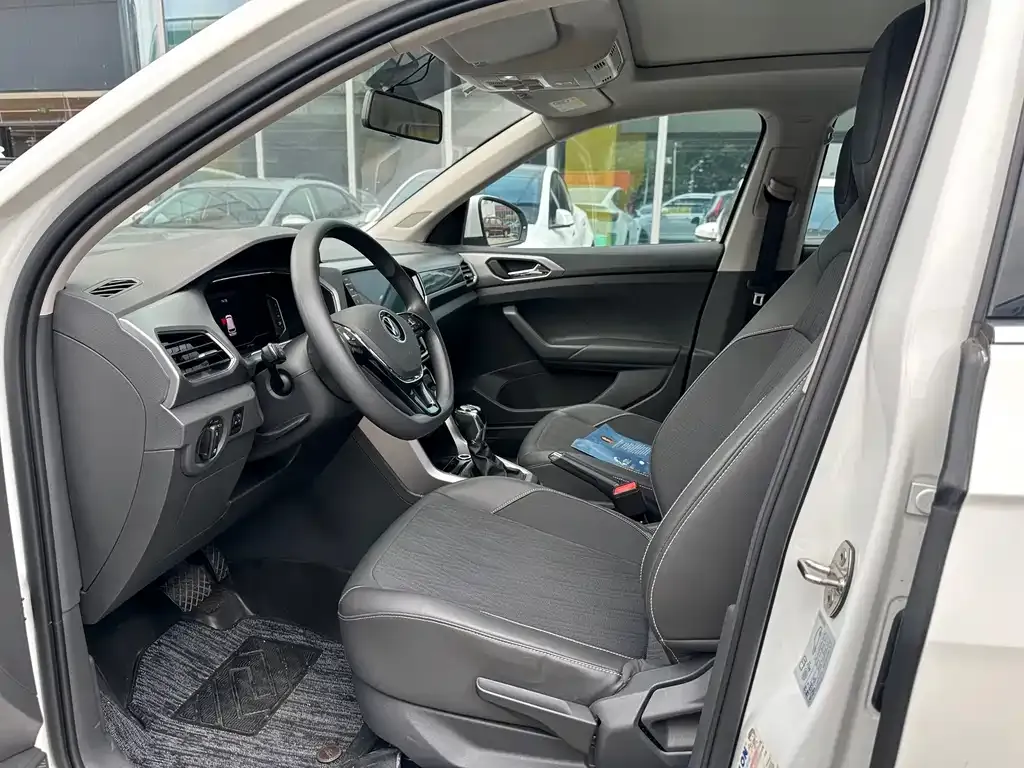 Volkswagen T-Cross 2022 из CN, фото 9