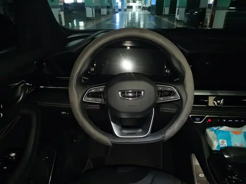 Geely Xingyue L — фото 3