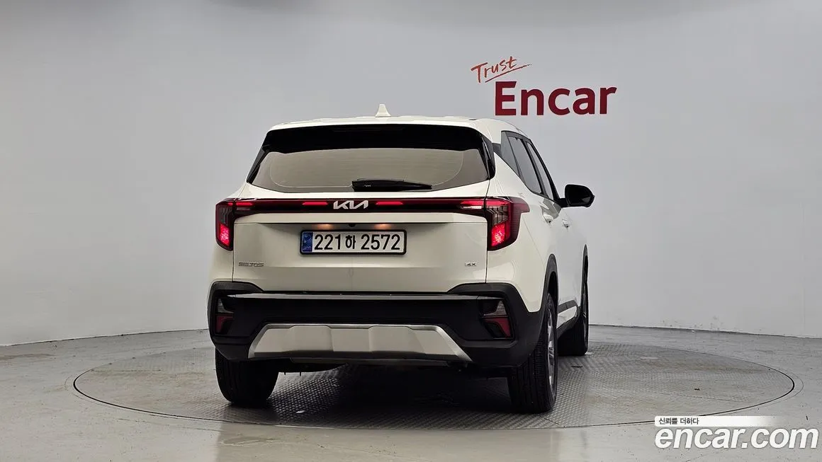 Kia Seltos 2024 из KR, фото 4
