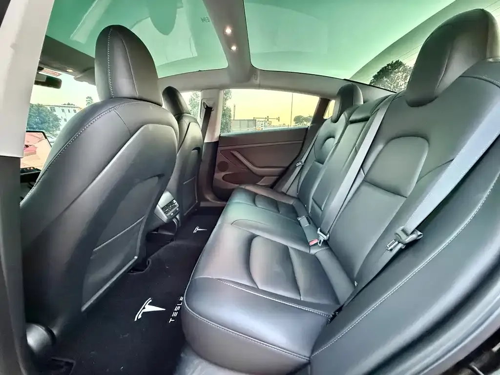 Tesla Model 3 2023 из CN, фото 10