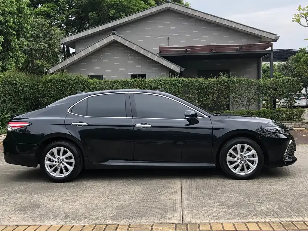 Toyota Camry 2023 из CN, фото 6