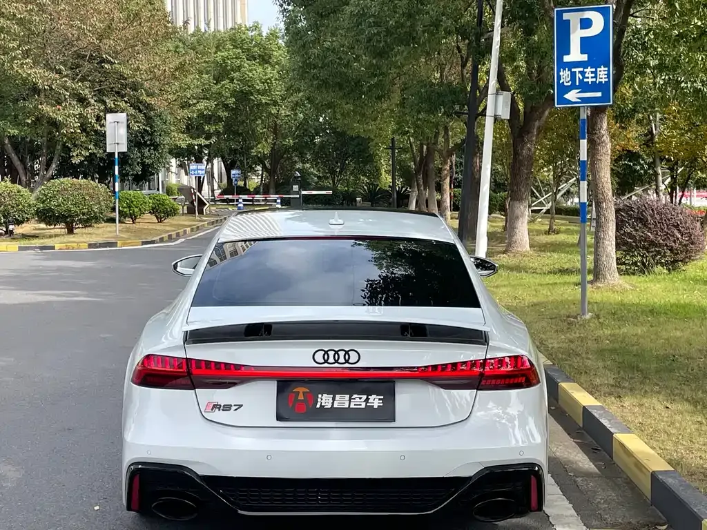 Audi A7 2021 из CN, фото 5