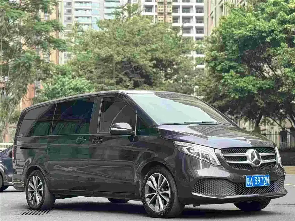 Mercedes-Benz V-Class