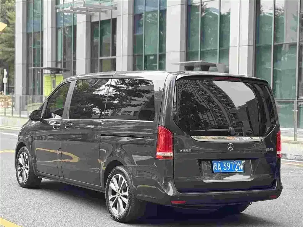 Mercedes-Benz V-Class 2021 из CN, фото 3