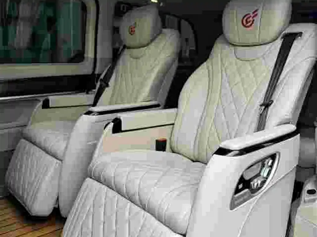 Mercedes-Benz V-Class 2021 из CN, фото 7