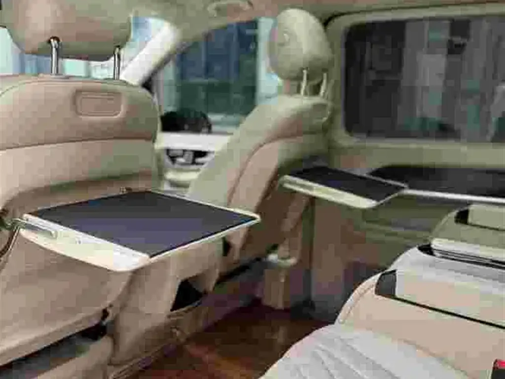 Mercedes-Benz V-Class 2021 из CN, фото 8