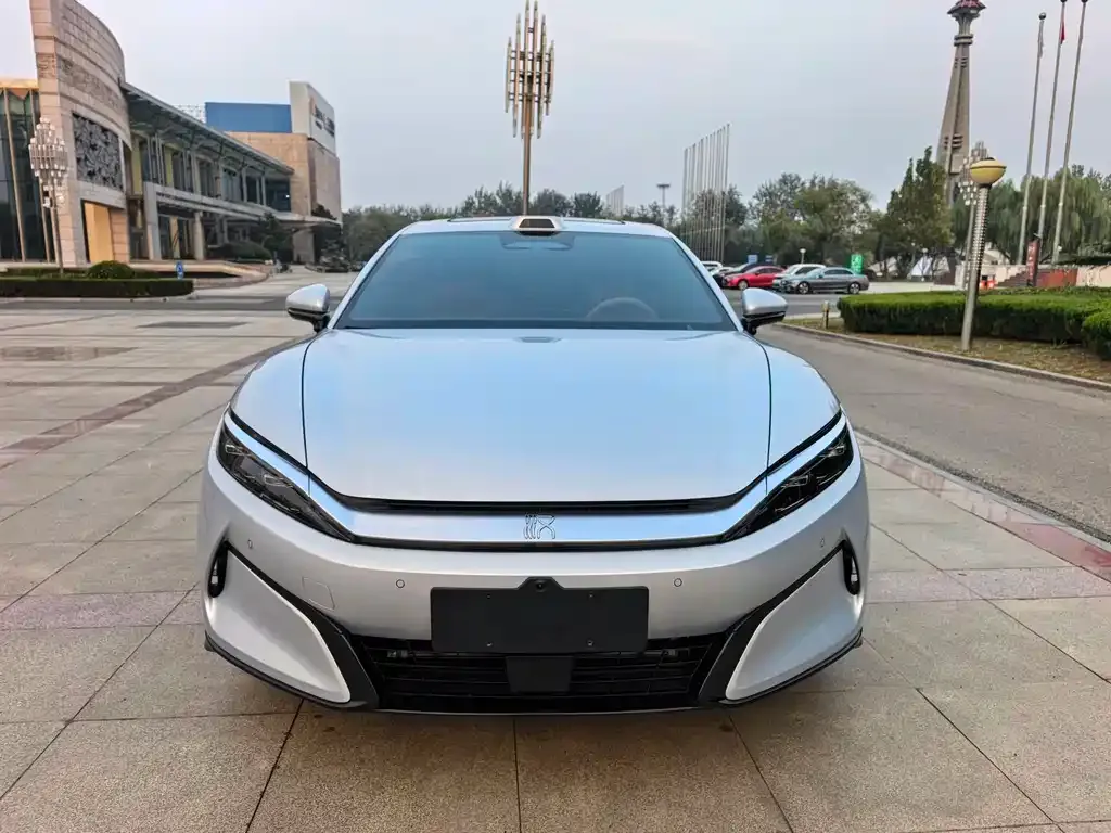 BYD Han L 2025 из CN, фото 2