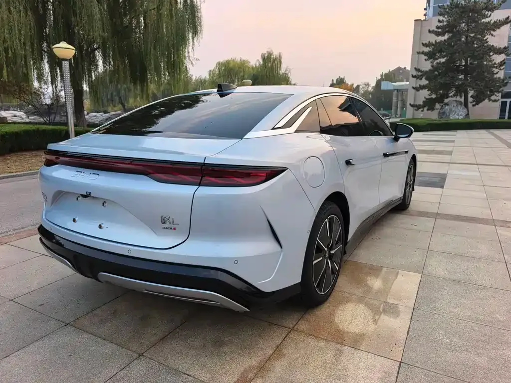 BYD Han L 2025 из CN, фото 4