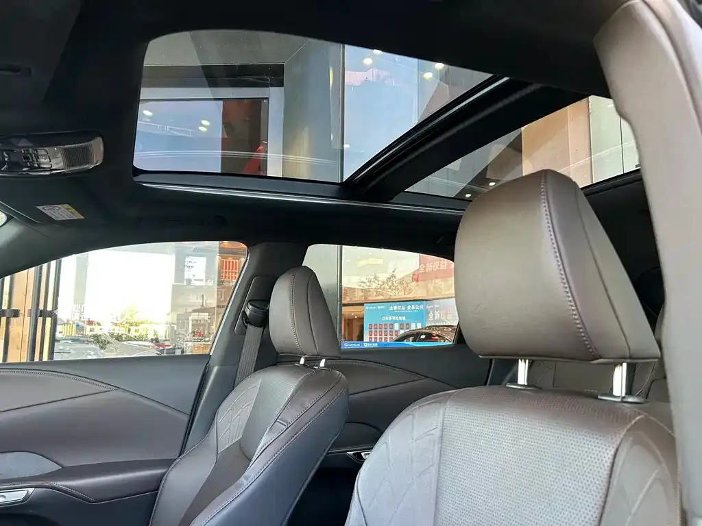 Lexus RX 2024 из CN, фото 8