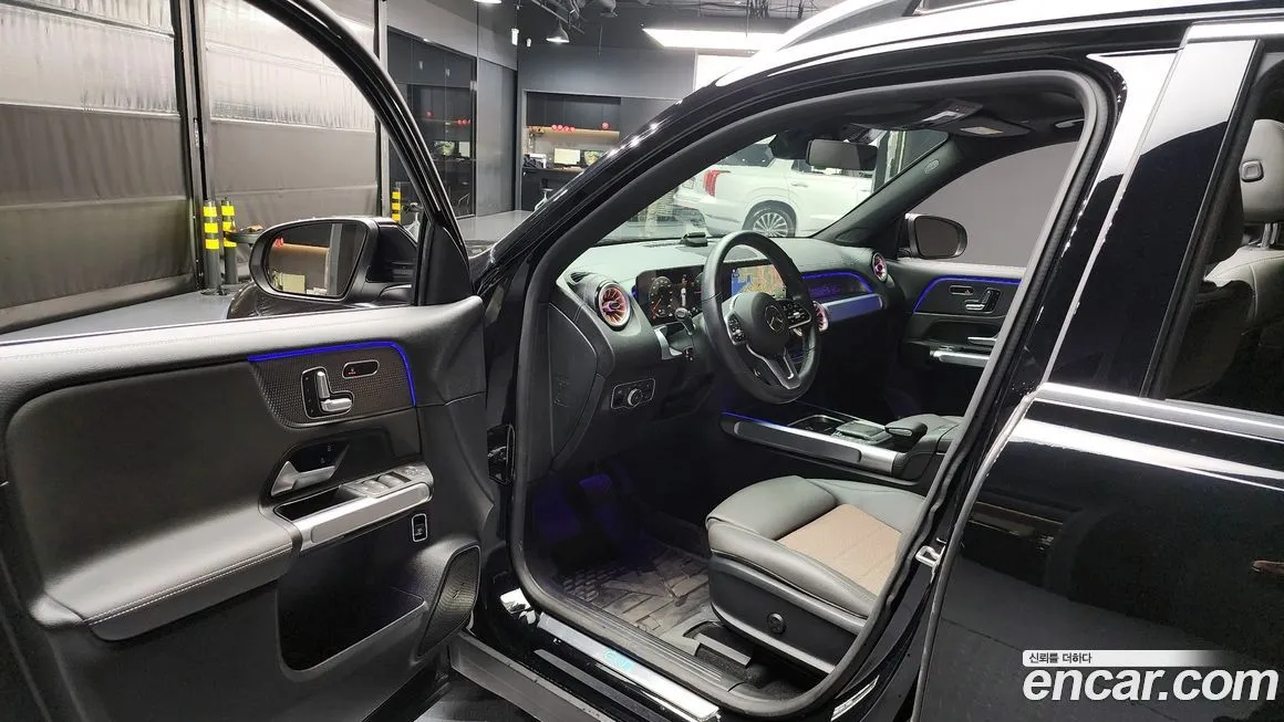 Mercedes-Benz EQB 2023 из KR, фото 10