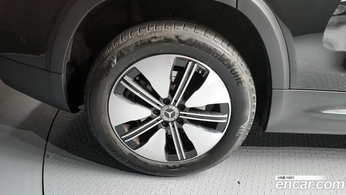 Mercedes-Benz EQB 2023 из KR, фото 5