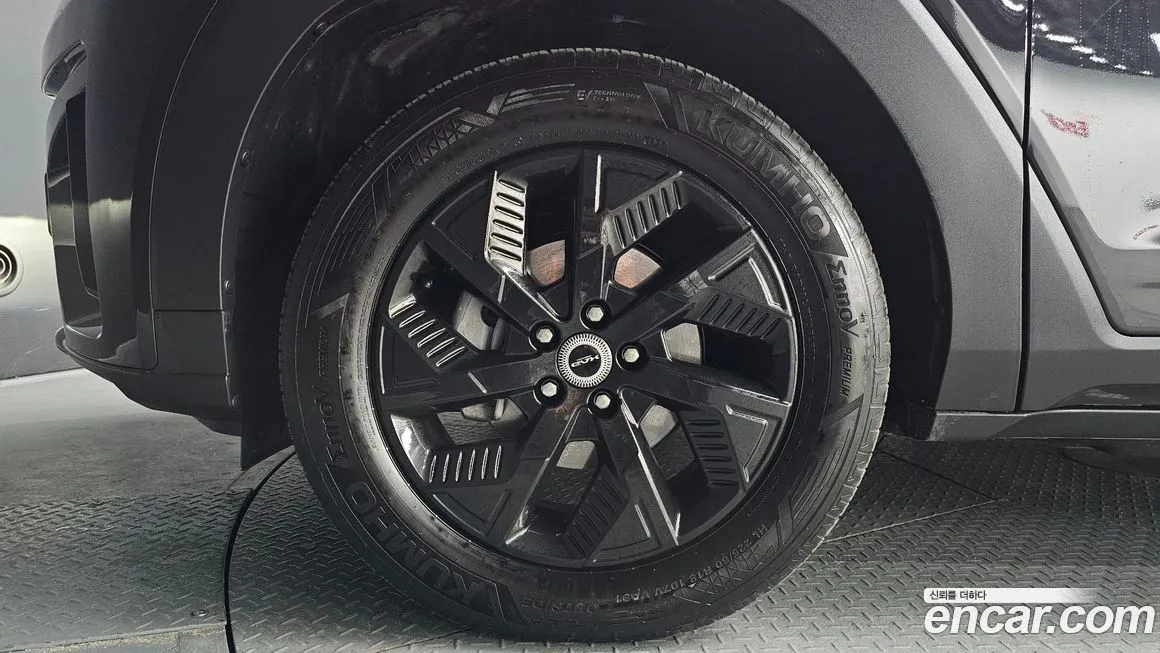 KG Mobility (Ssangyong) Torres 2024 из KR, фото 5