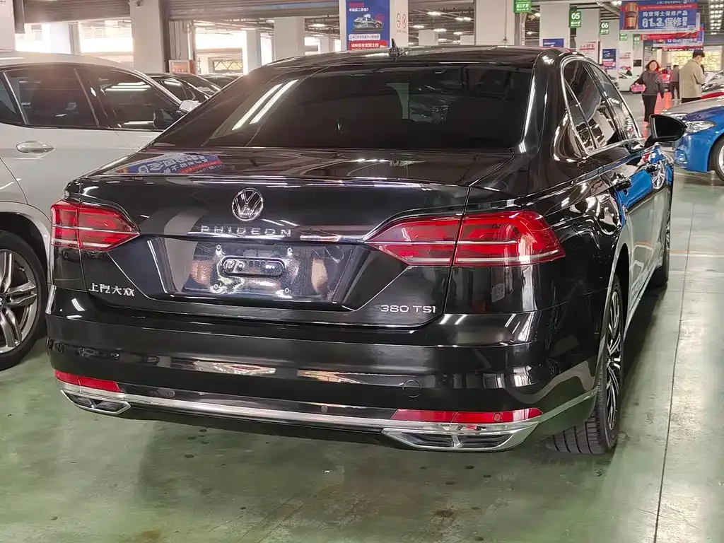 Volkswagen Phideon 2022 из CN, фото 6