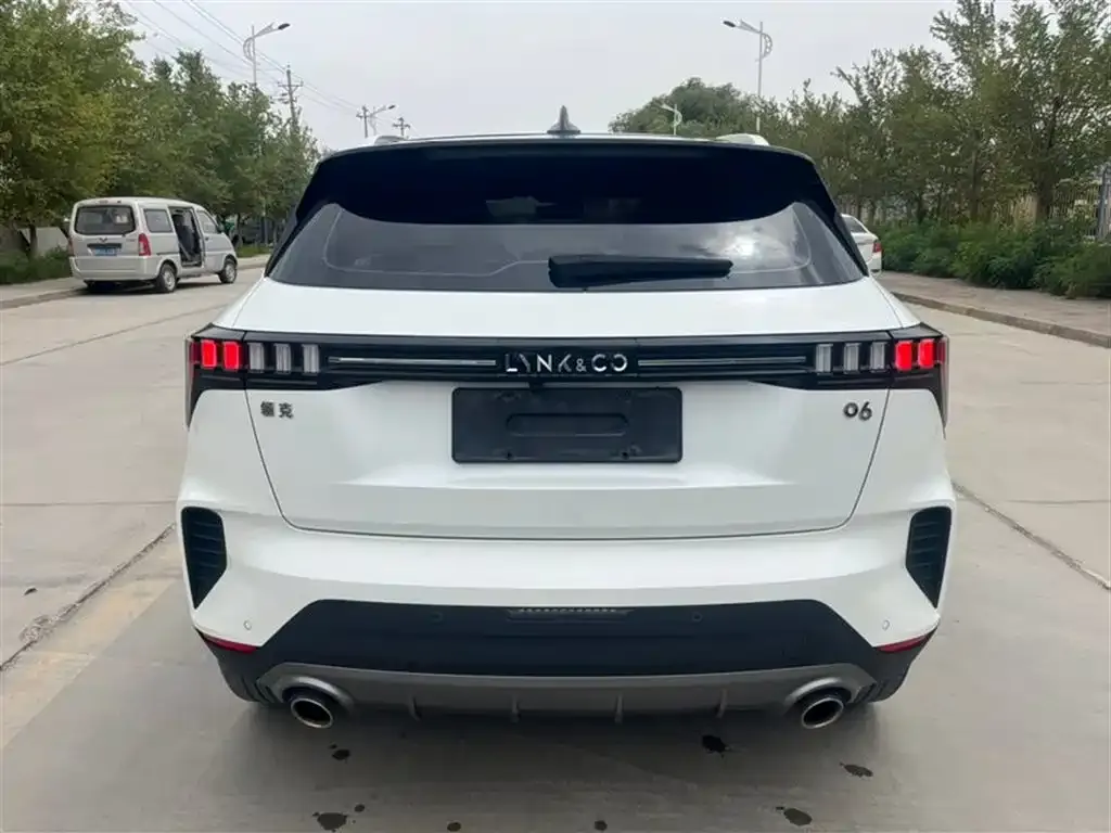 Lynk & Co 06 2021 из CN, фото 8