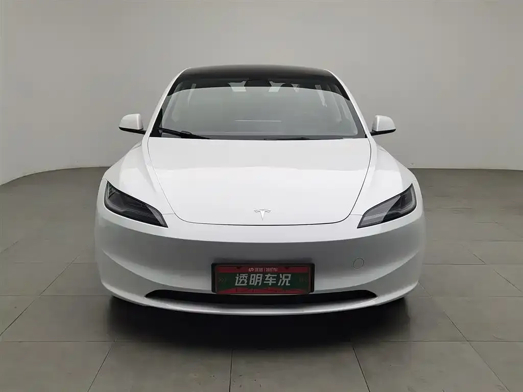 Tesla Model 3 2025 из CN, фото 3