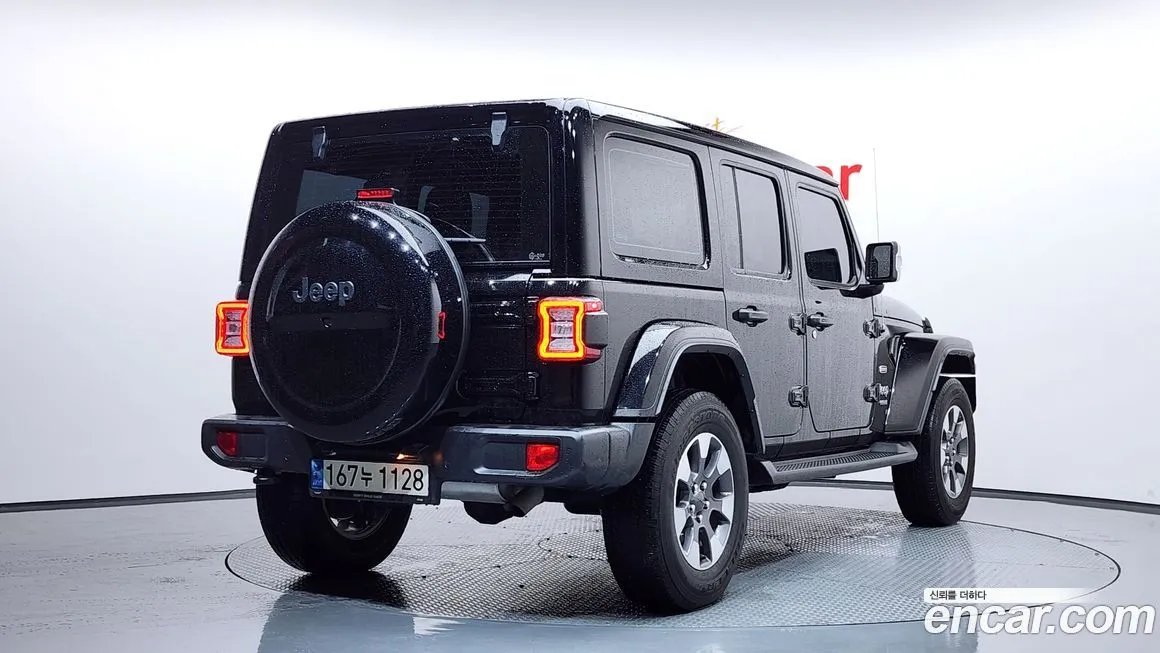 Jeep Wrangler — фото 2