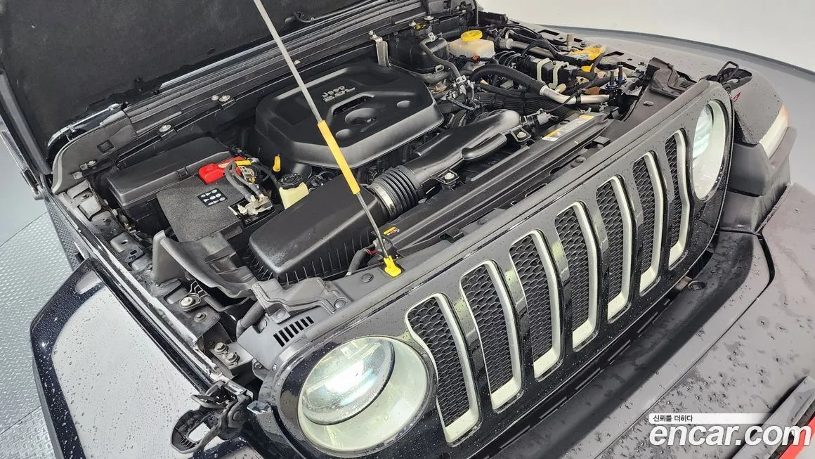 Jeep Wrangler — фото 6