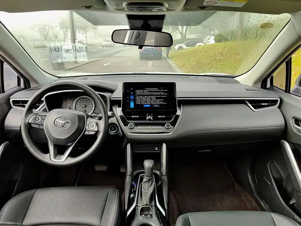 Toyota Frontlander 2022 из CN, фото 10