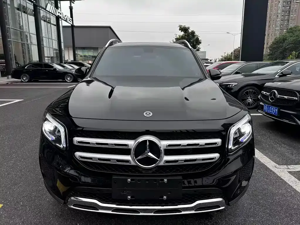 Mercedes-Benz GLB 2023 из CN, фото 2