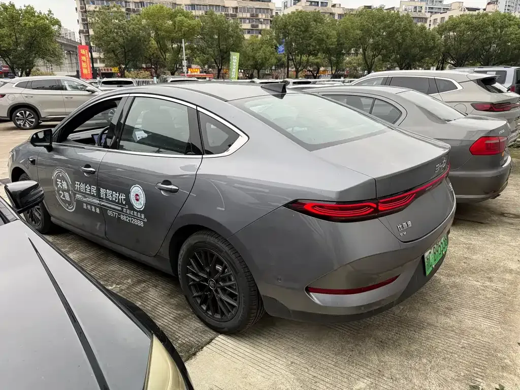BYD Qin PLUS 2025 из CN, фото 3