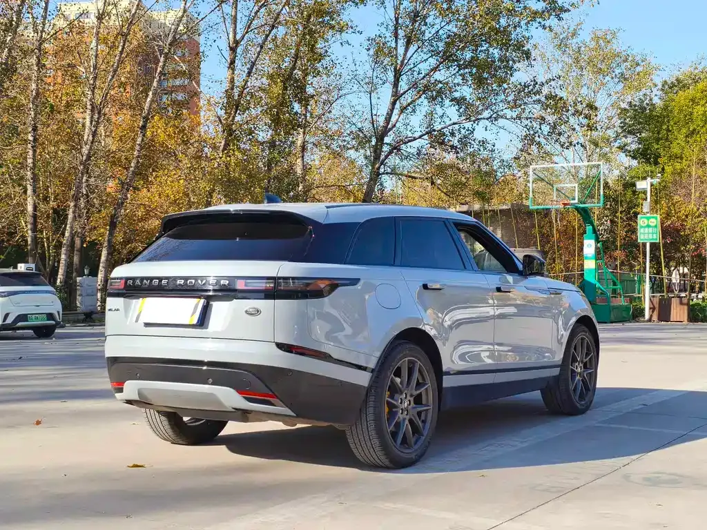 Land Rover Velar — фото 6