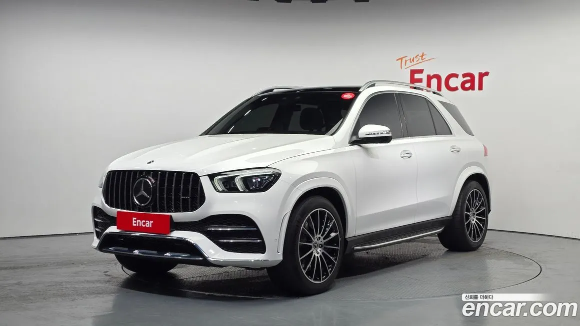 Mercedes-Benz GLE-Class — фото 1