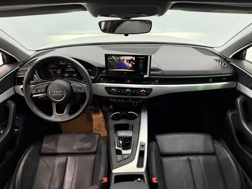 Audi A4L 2021 из CN, фото 6