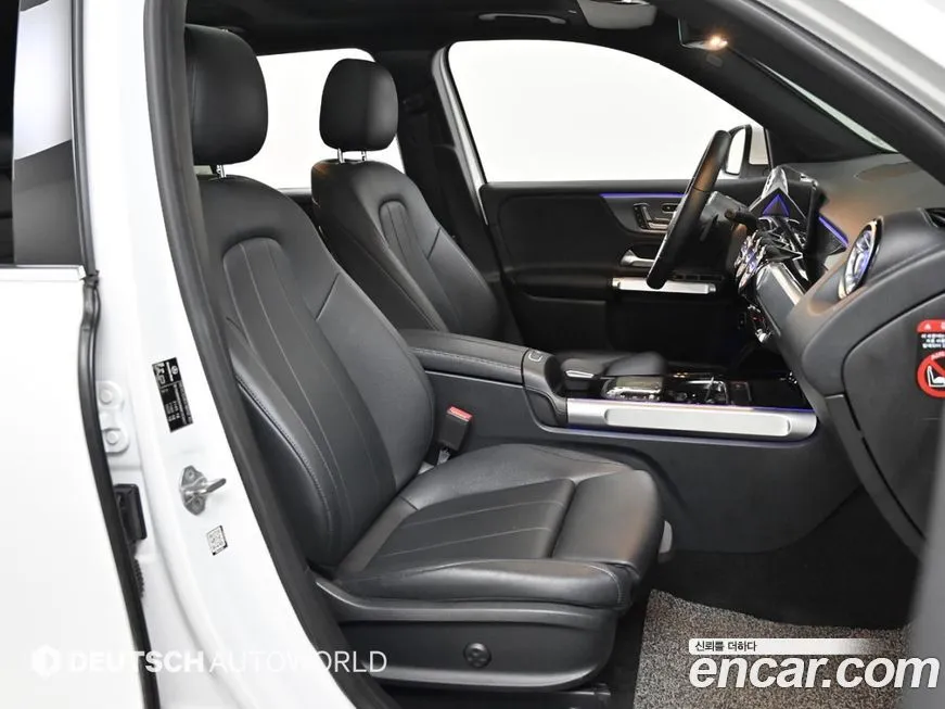 Mercedes-Benz GLB-Class — фото 10