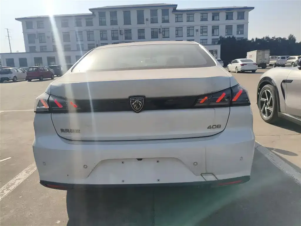 Peugeot 408 2025 из CN, фото 6