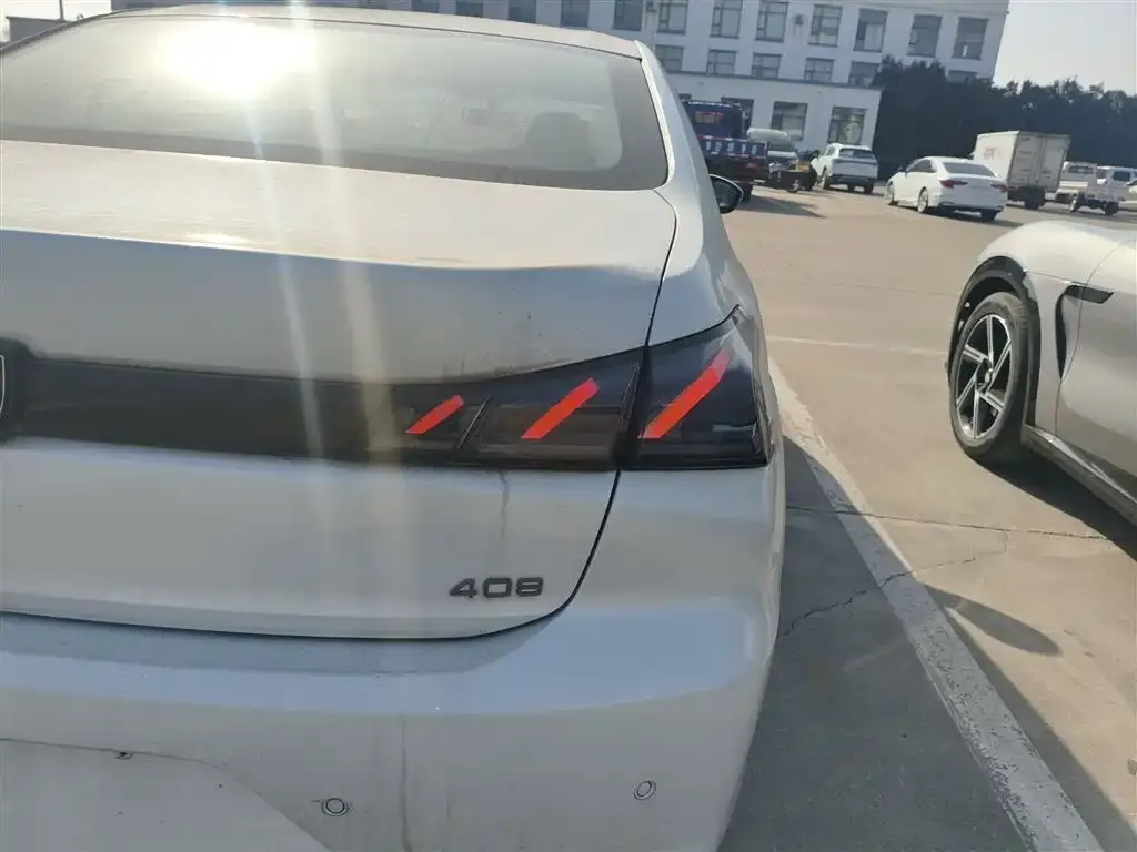 Peugeot 408 2025 из CN, фото 8