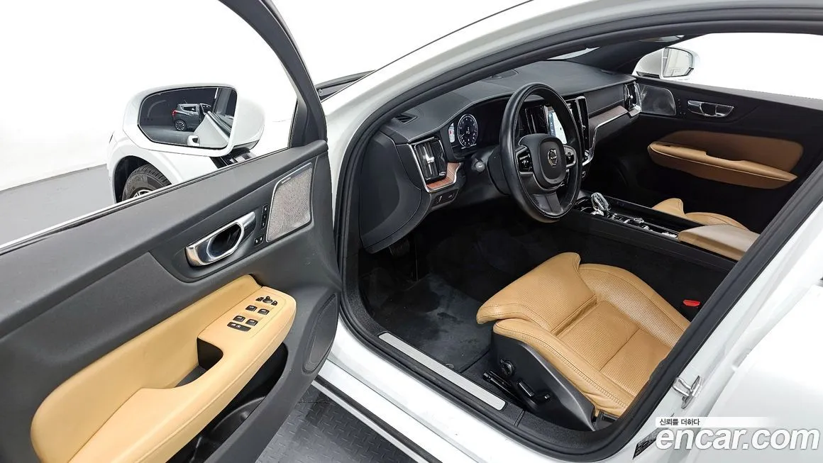 Volvo S60 2021 из KR, фото 10