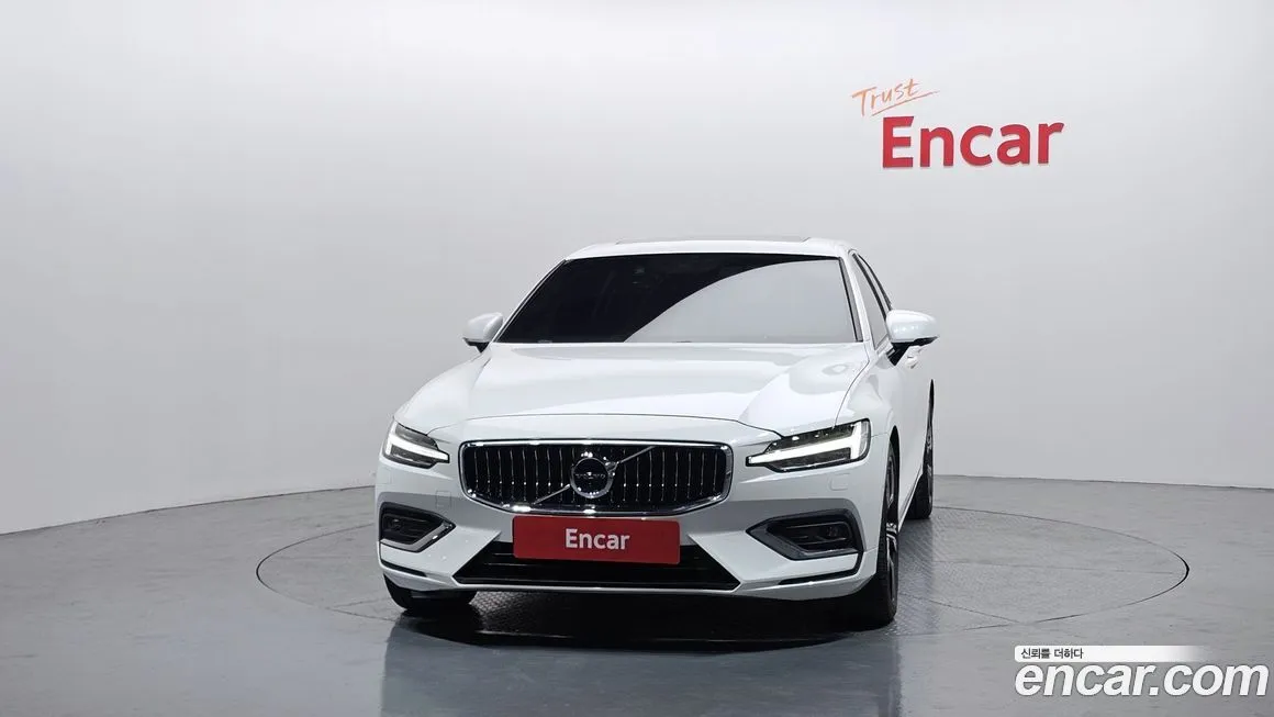 Volvo S60 2021 из KR, фото 3