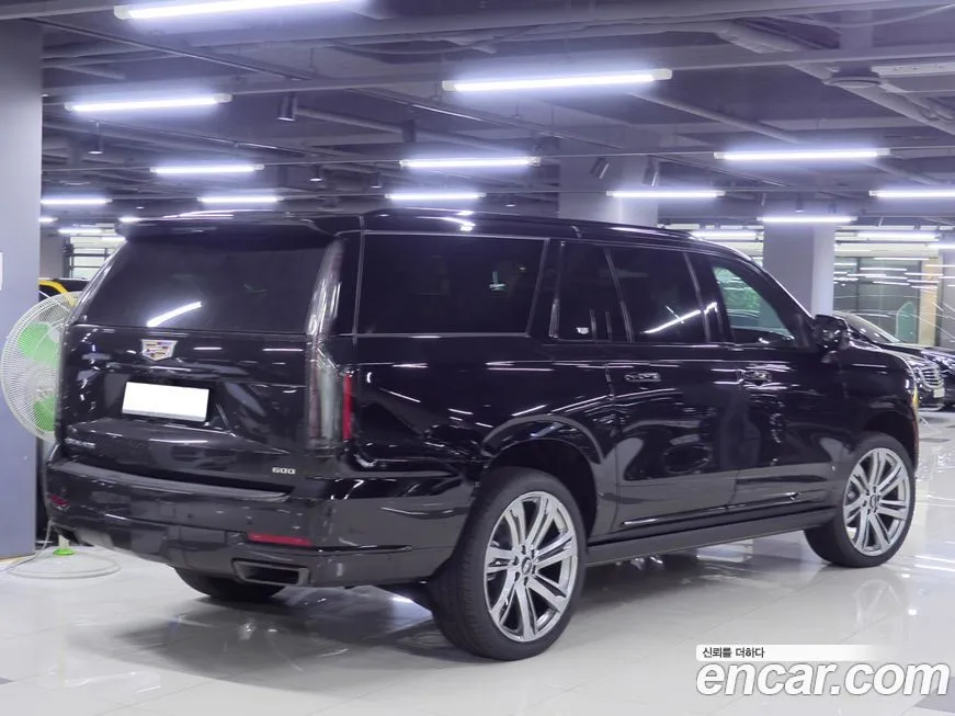 Cadillac Escalade 2025 из KR, фото 3