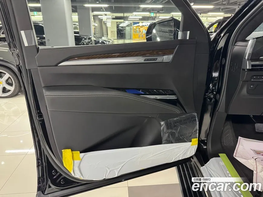 Cadillac Escalade 2025 из KR, фото 7