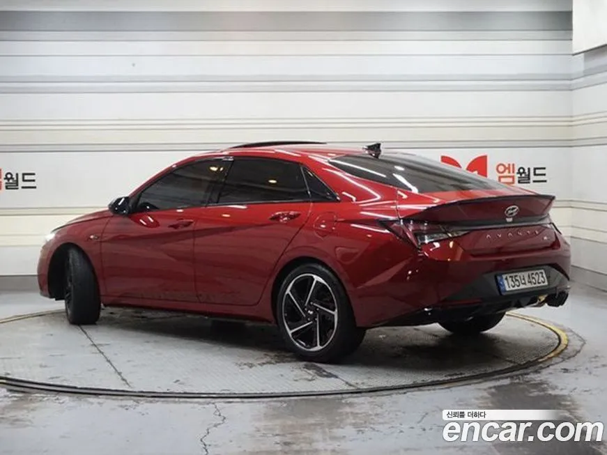 Hyundai AVANTE — фото 2