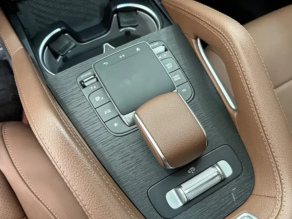 Mercedes-Benz GLS 2024 из CN, фото 6