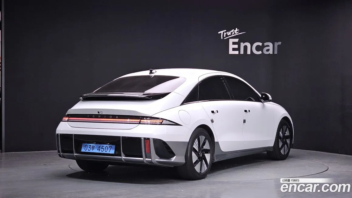 Hyundai Ioniq6 — фото 2