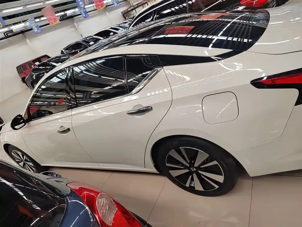 Nissan Teana 2023 из CN, фото 5