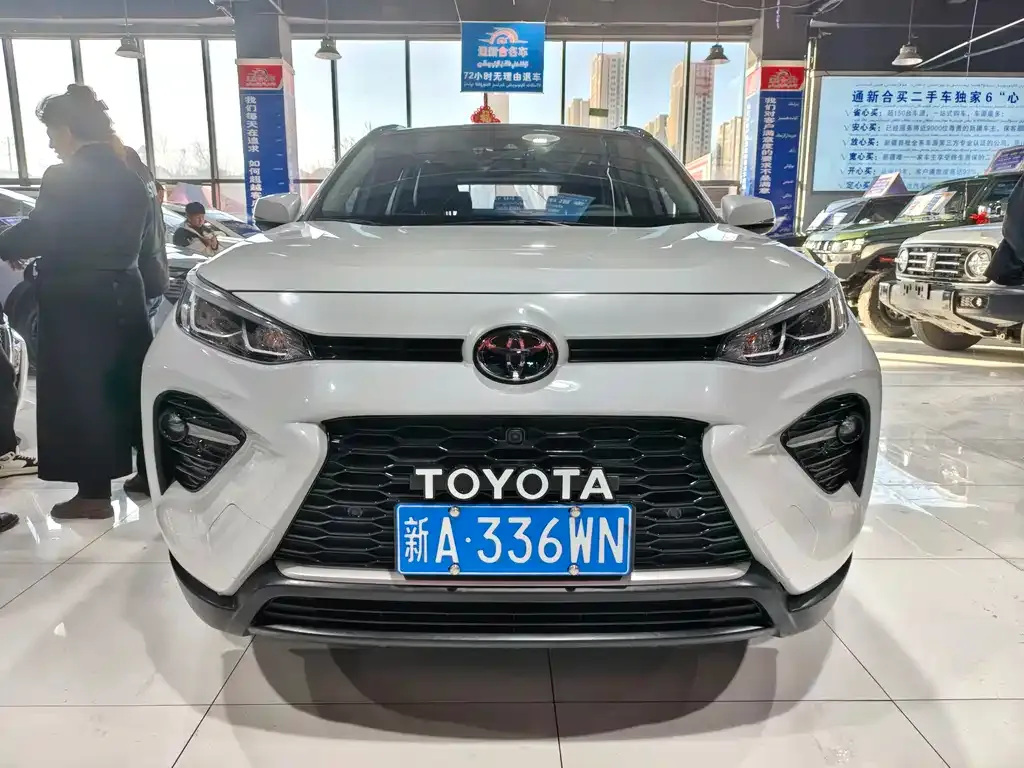 Toyota Wildlander 2023 из CN, фото 2